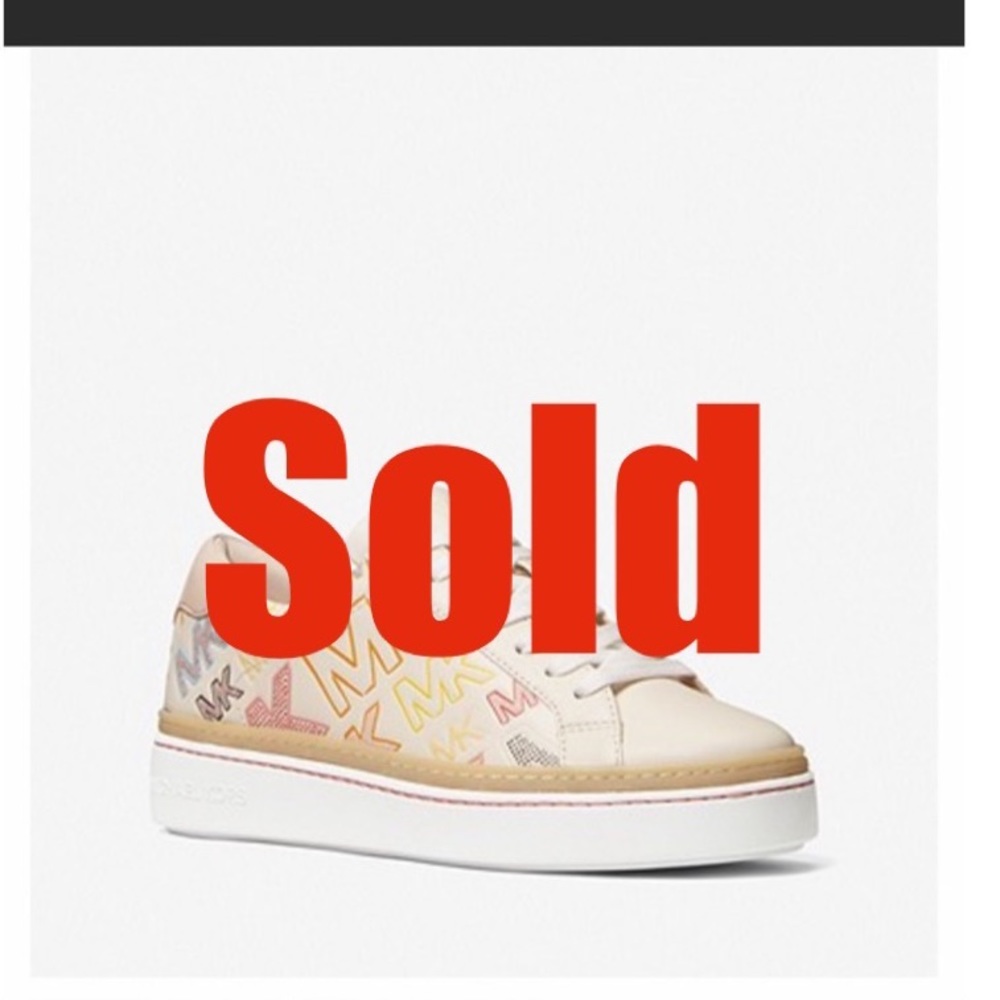 * MICHAEL MICHAEL KORS
*Chapman Logo Embossed Leather Sneaker      Lt Crm Multi